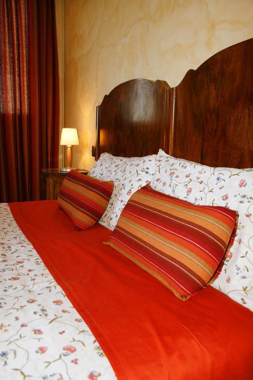 Agriturismo Corte Ponte Dei Tedeschi Vendégház Ostiglia Szoba fotó